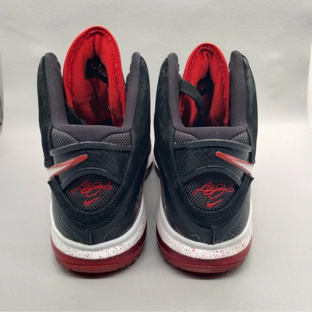 Nike LeBron 8 Bred Basketball Shoes Mens Size 11.5 Varsity Red Black White